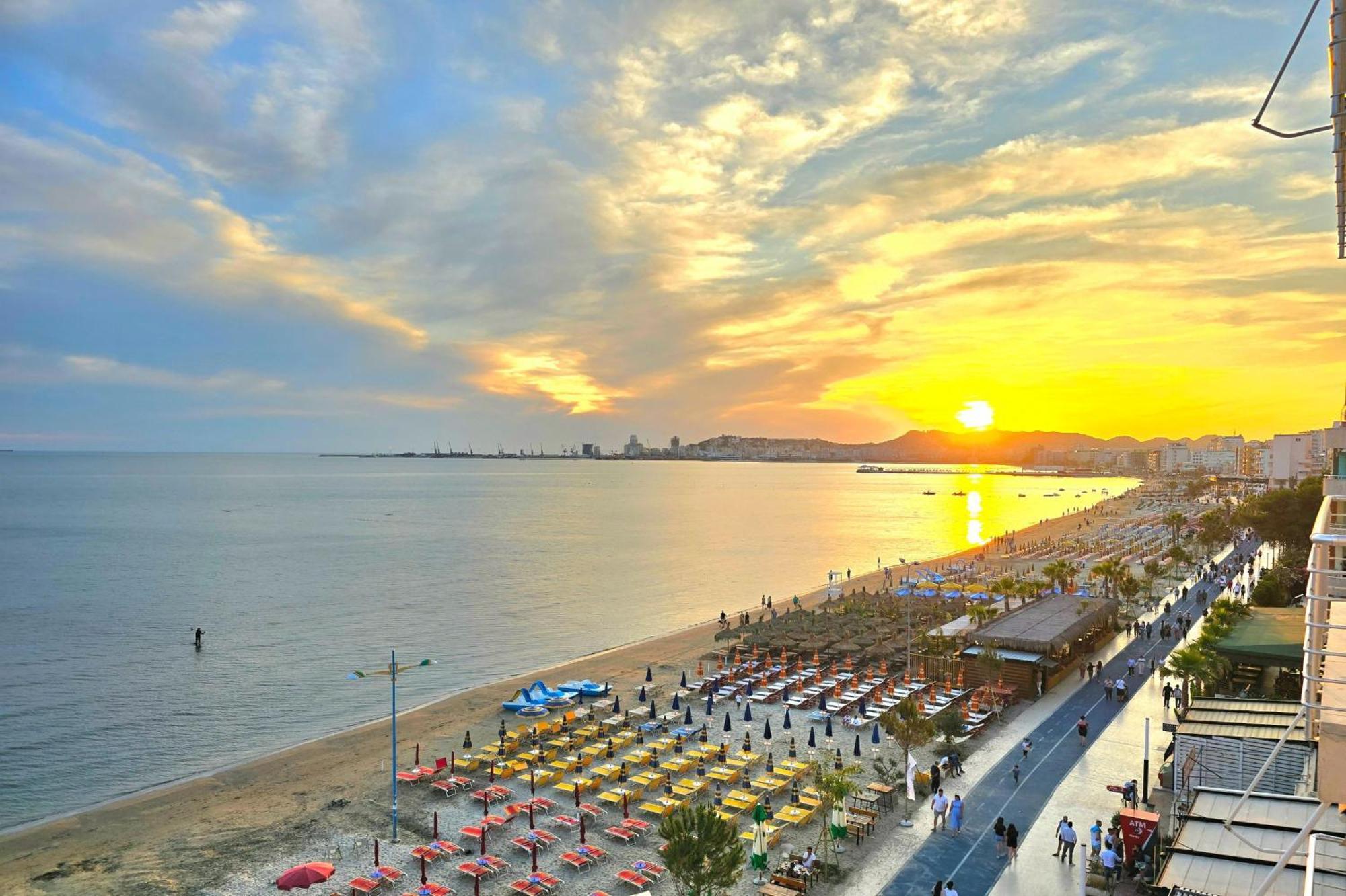 Sea View Apartments In Durrës Exterior foto